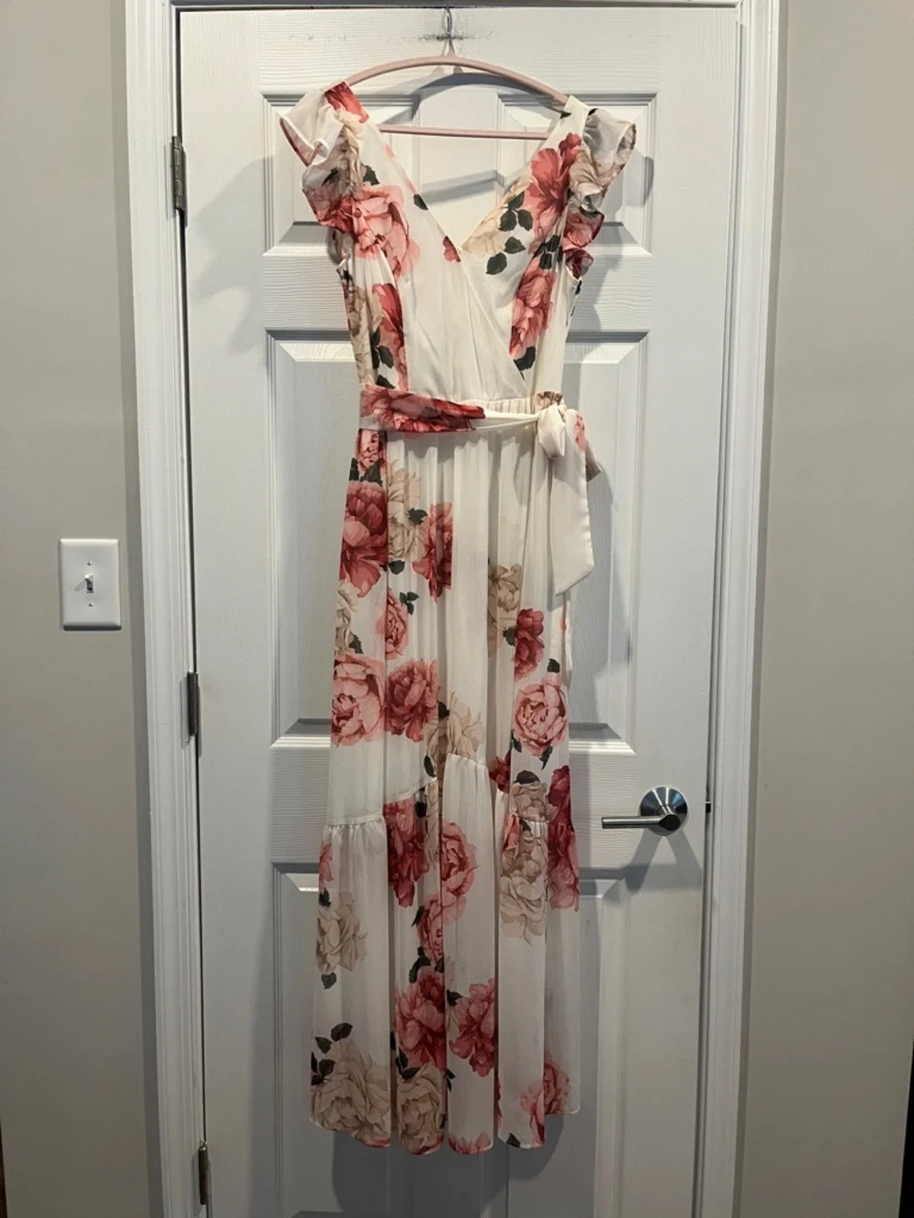 Premier Amour Floral Maxi Dress in Ivory and Pink Cottagecore Feminine SZ 6‎